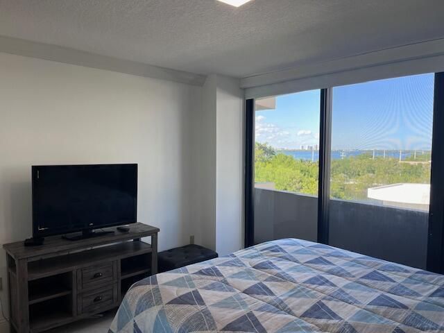 4200 N Ocean Drive, Unit 2-405, Singer Island, FL 33404 Photo