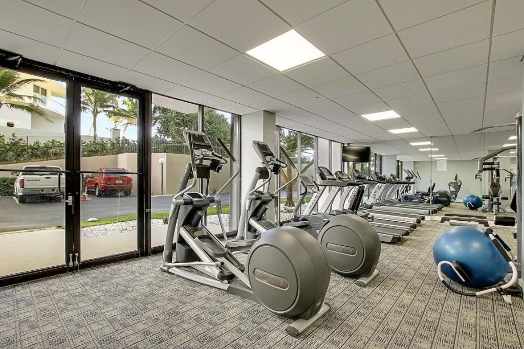 4200 N Ocean Drive, Unit 2-405, Singer Island, FL 33404 Photo