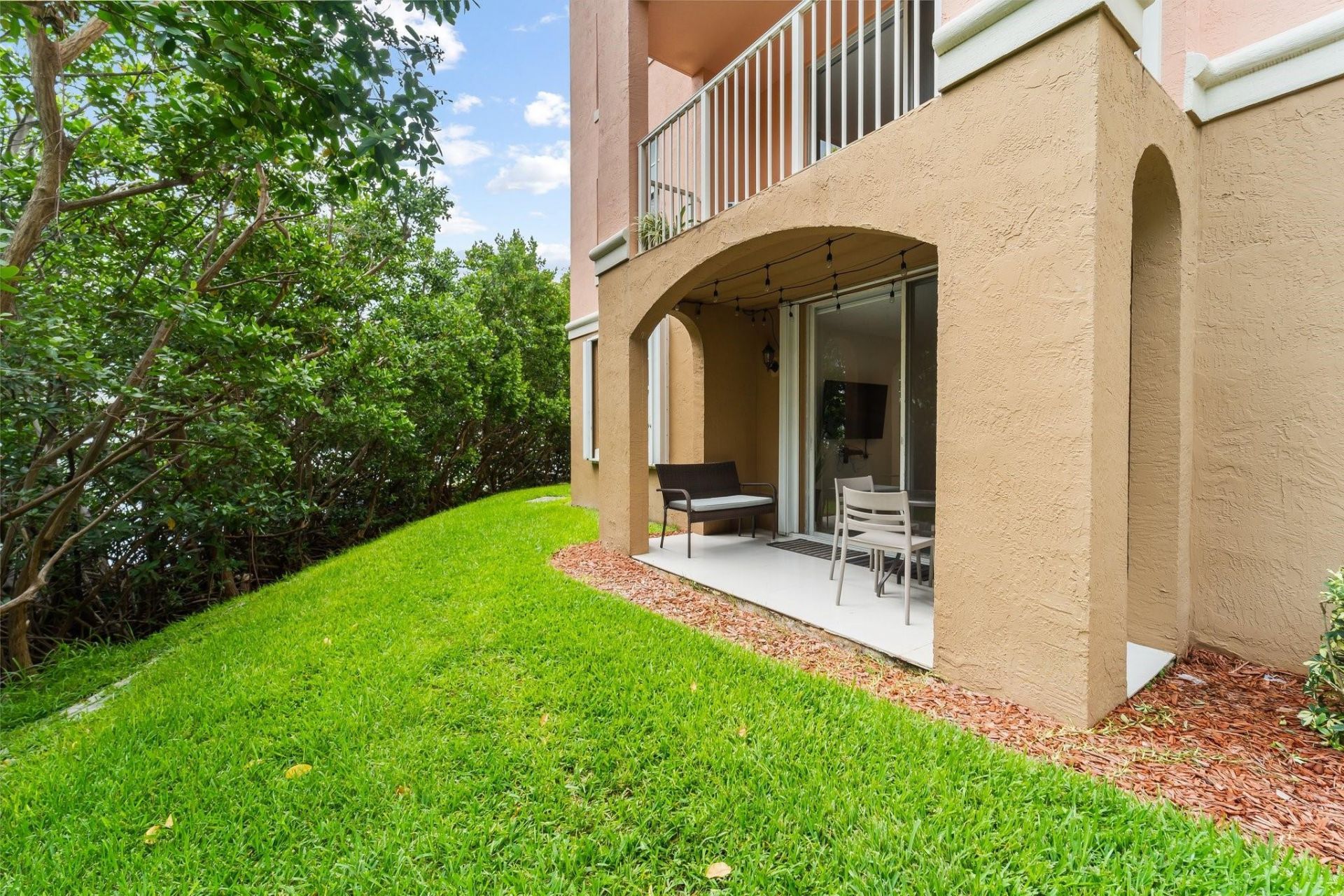 19999 E Country Club Drive, Unit 1108, Aventura, FL 33180 Photo
