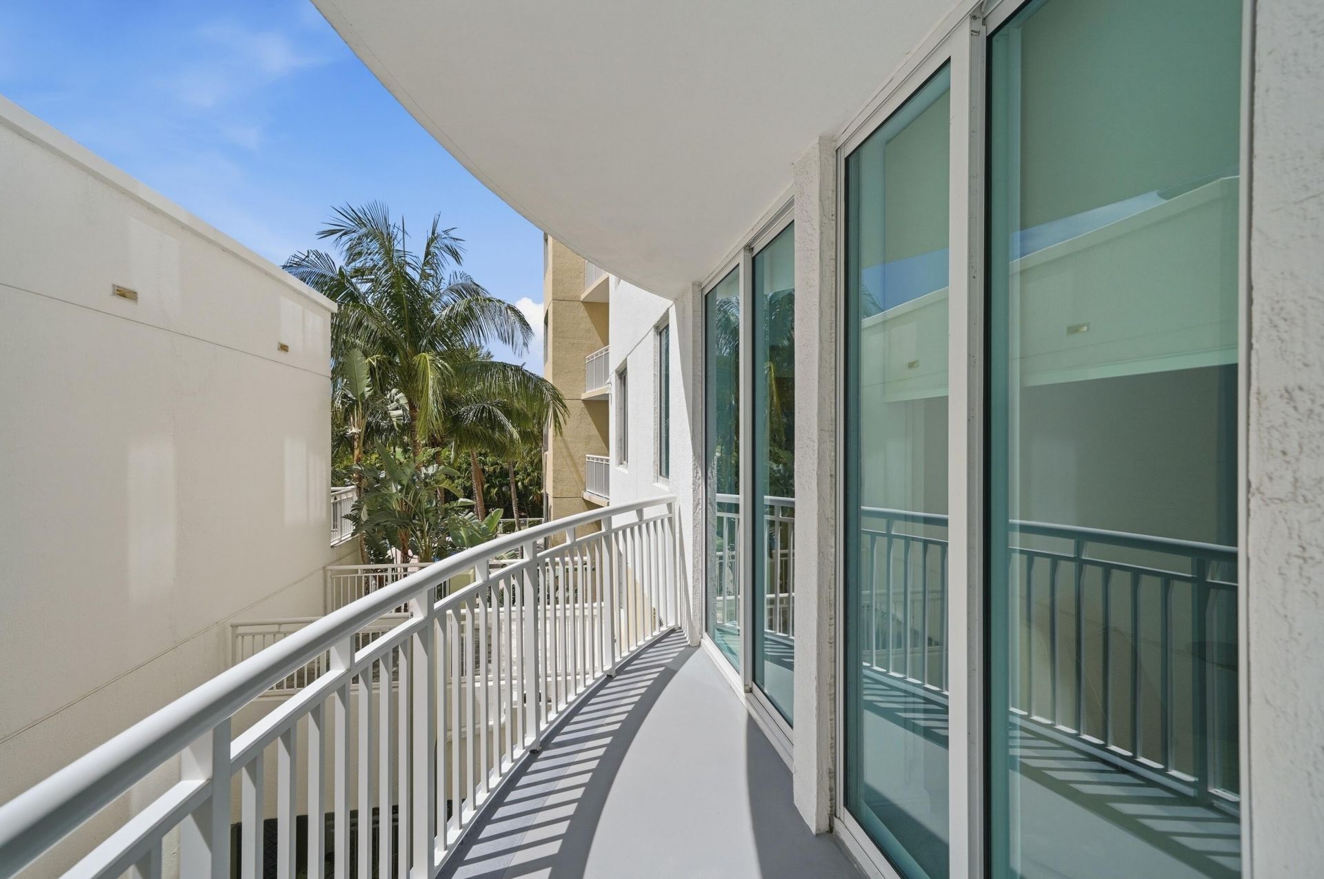1755 E Hallandale Beach Boulevard, Unit 207e, Hallandale Beach, FL 33009 Photo