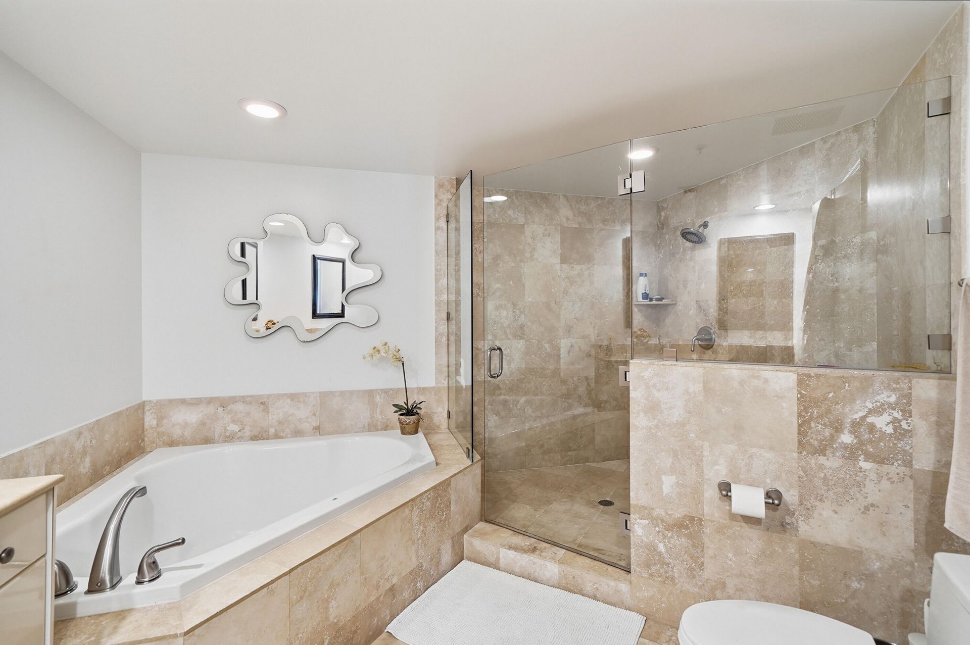 1755 E Hallandale Beach Boulevard, Unit 207e, Hallandale Beach, FL 33009 Photo
