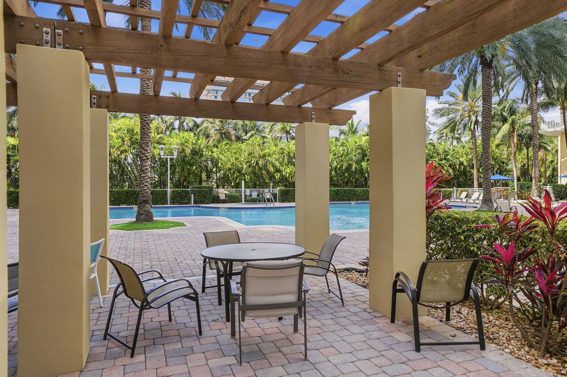 1755 E Hallandale Beach Boulevard, Unit 207e, Hallandale Beach, FL 33009 Photo