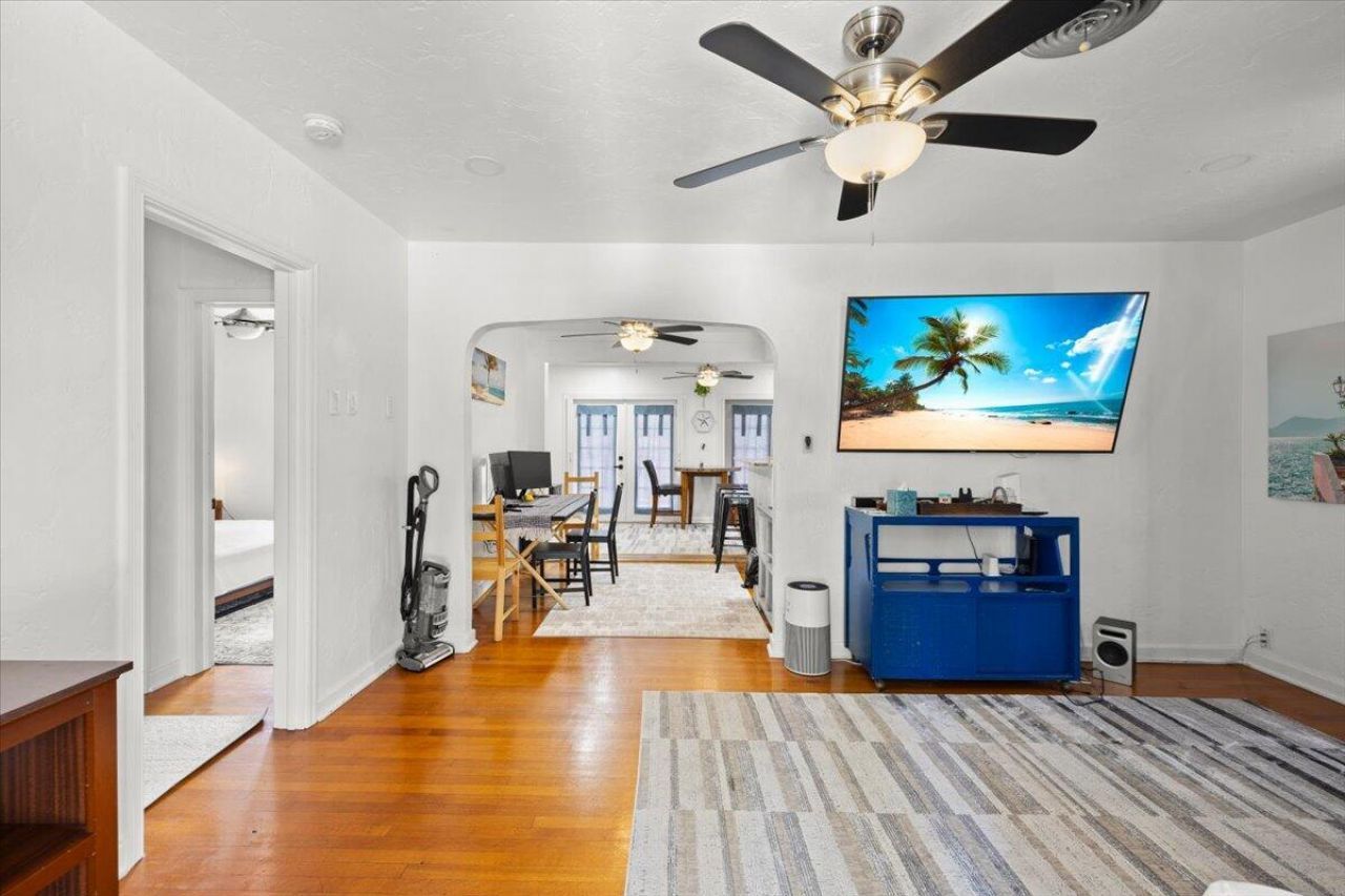 915 N K Street, Lake Worth Beach, FL 33460 Photo