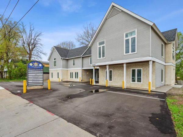 2434 Commerce Boulevard , Mound, MN 55364