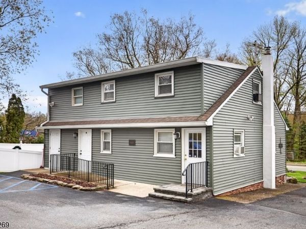 187 Breakneck Rd, Vernon, NJ 07422