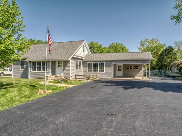 4912 W Main Street , Lowell, IN 46356