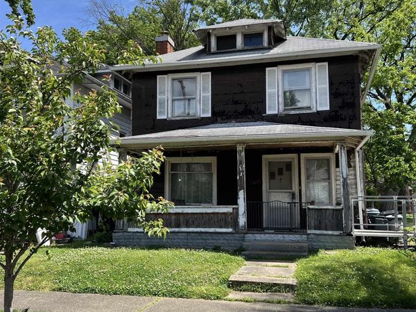 914 2nd Street W, Huntington, WV 25701