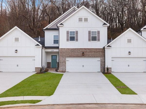 1625 Destiny Drive, Unit 6, Hixson, TN 37343