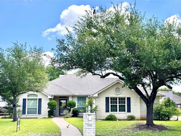 1128 Heatherwood , Hewitt, TX 76643