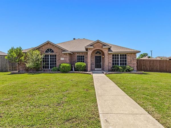 7202 Maplewood Drive, Rowlett, TX 75089