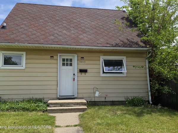 1033 Raider Street, Lansing, MI 48912