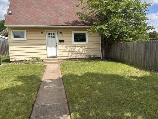 1033 Raider Street, Lansing, MI 48912