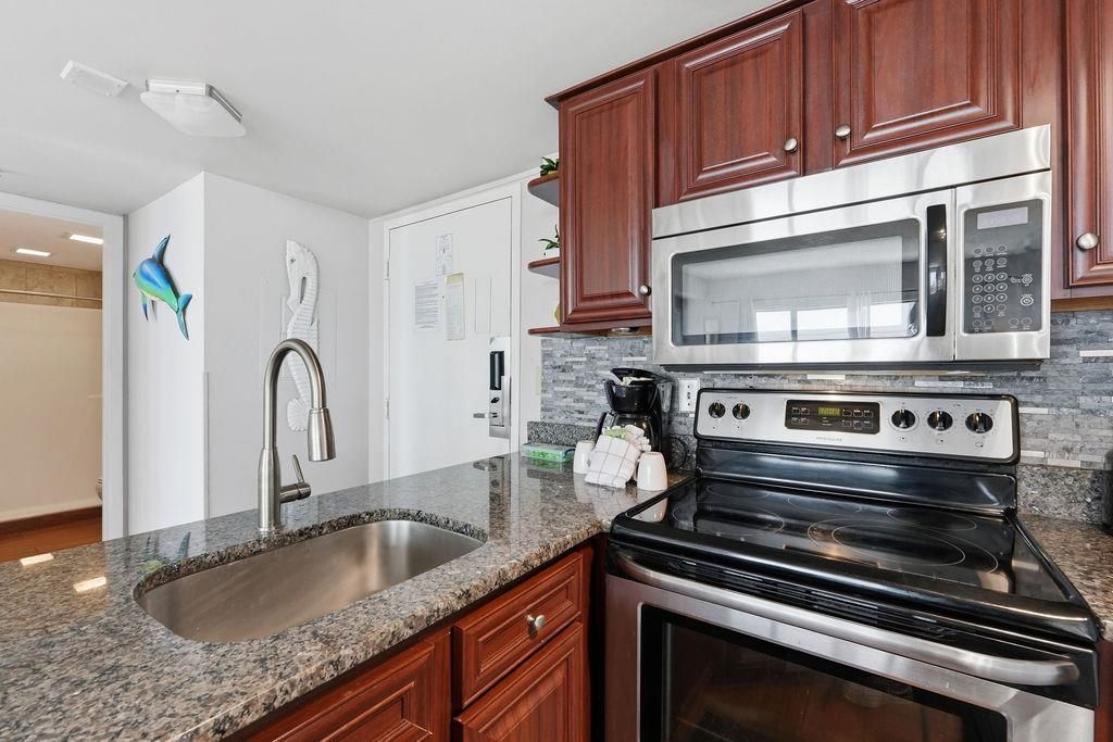 1605 S Ocean Blvd.  Photo 21