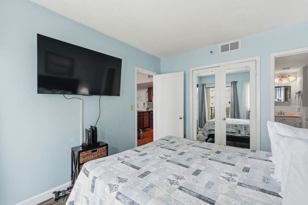 1605 S Ocean Blvd.  Photo 22