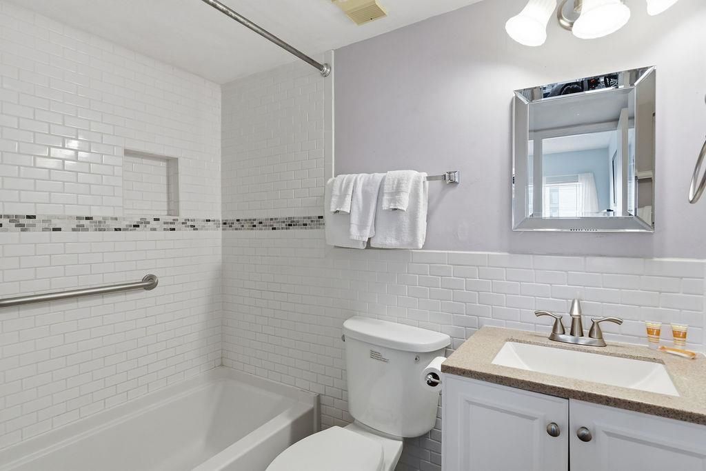 1605 S Ocean Blvd.  Photo 24