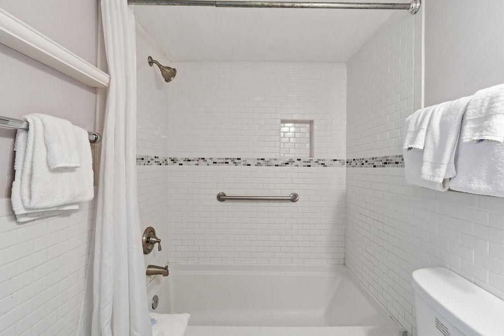 1605 S Ocean Blvd.  Photo 25