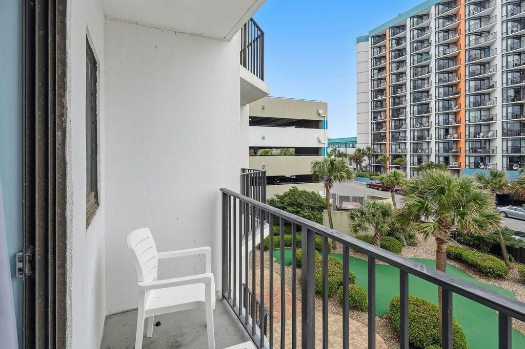 1605 S Ocean Blvd.  Photo 31