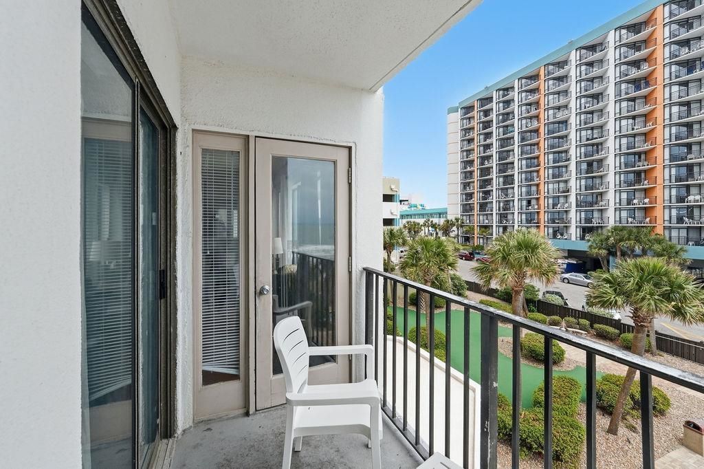 1605 S Ocean Blvd.  Photo 38