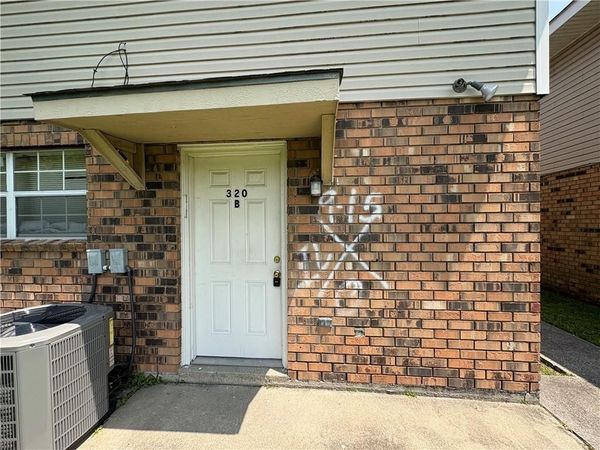 320 W LIBERAUX Street , Unit B, Chalmette, LA 70043