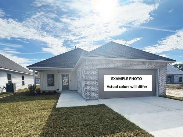 60844 Fairfax Drive, Lacombe, LA 70445