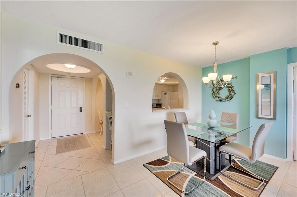 17 Bluebill Ave , Unit 904, Naples, FL 34108 Photo