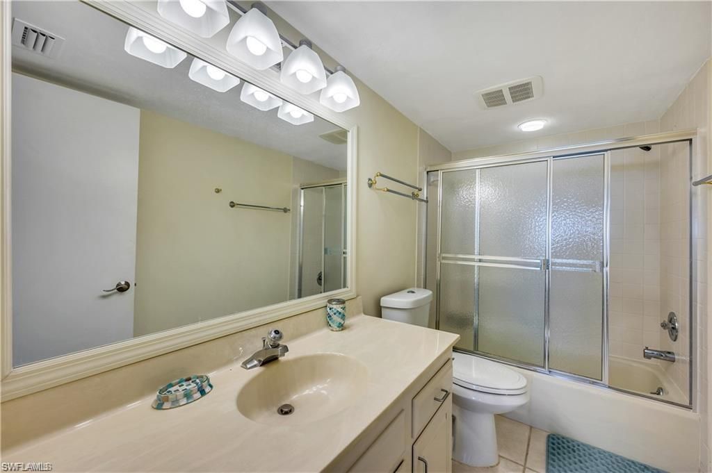 17 Bluebill Ave , Unit 904, Naples, FL 34108 Photo