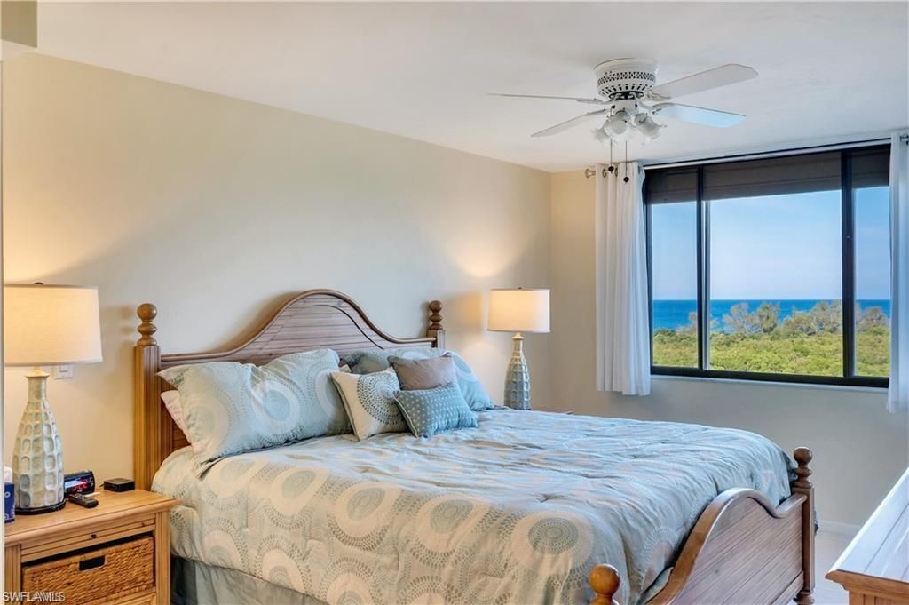 17 Bluebill Ave , Unit 904, Naples, FL 34108 Photo