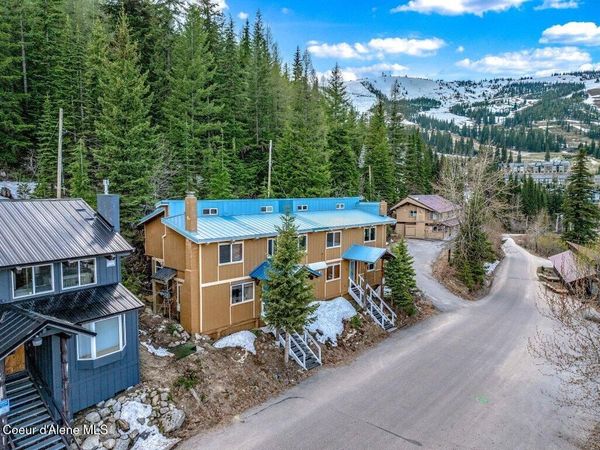 226 Mogul Hill Rd Building 3 RD, Unit 1, Sandpoint, ID 83864