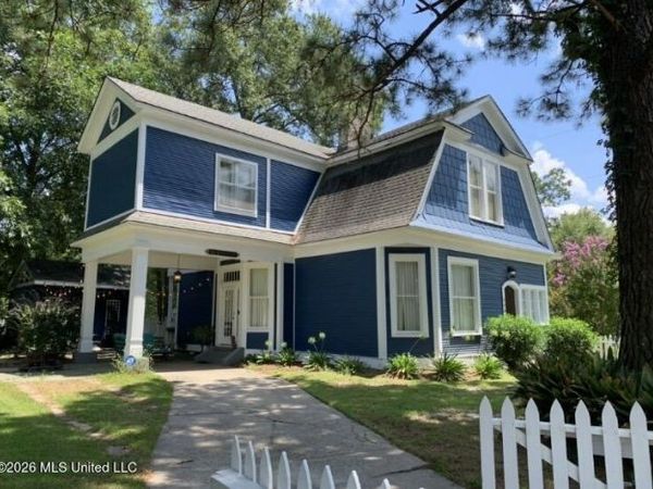 604 Court Street, Hattiesburg, MS 39401