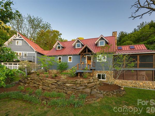 10 and 12 Dogwood Hills Lane, Weaverville, NC 28787