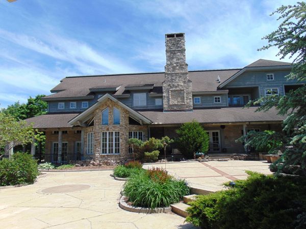 15223 State Highway 37 , Cassville, MO 65625