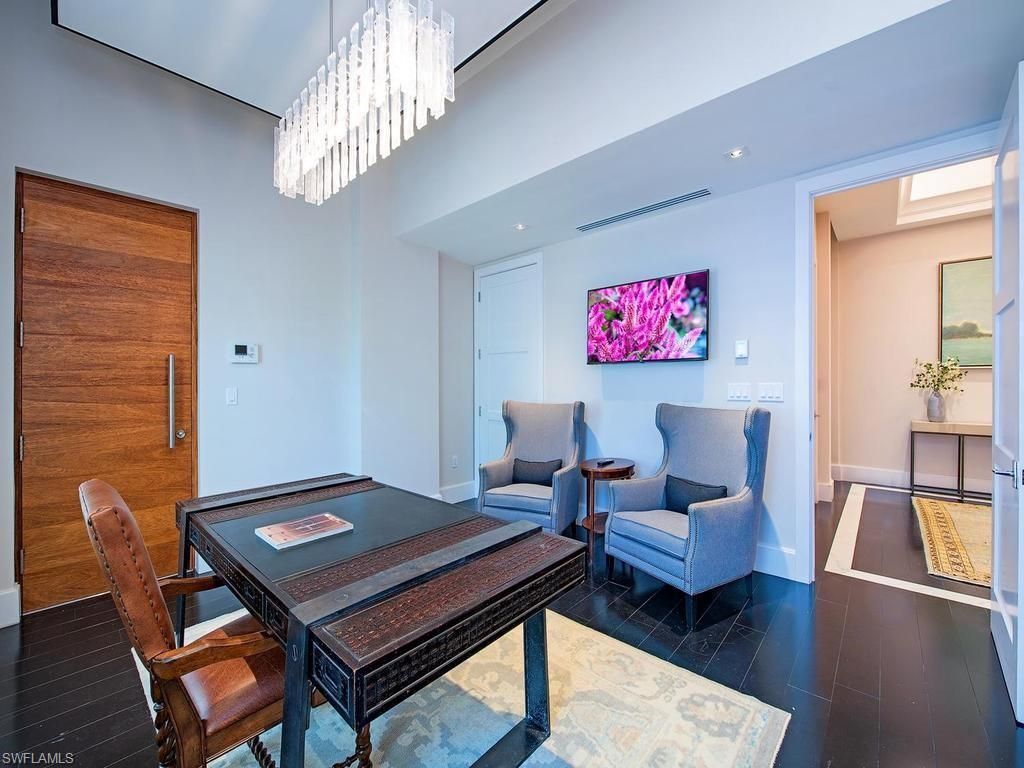 490 5th St S, Unit 101, Naples, FL 34102 Photo