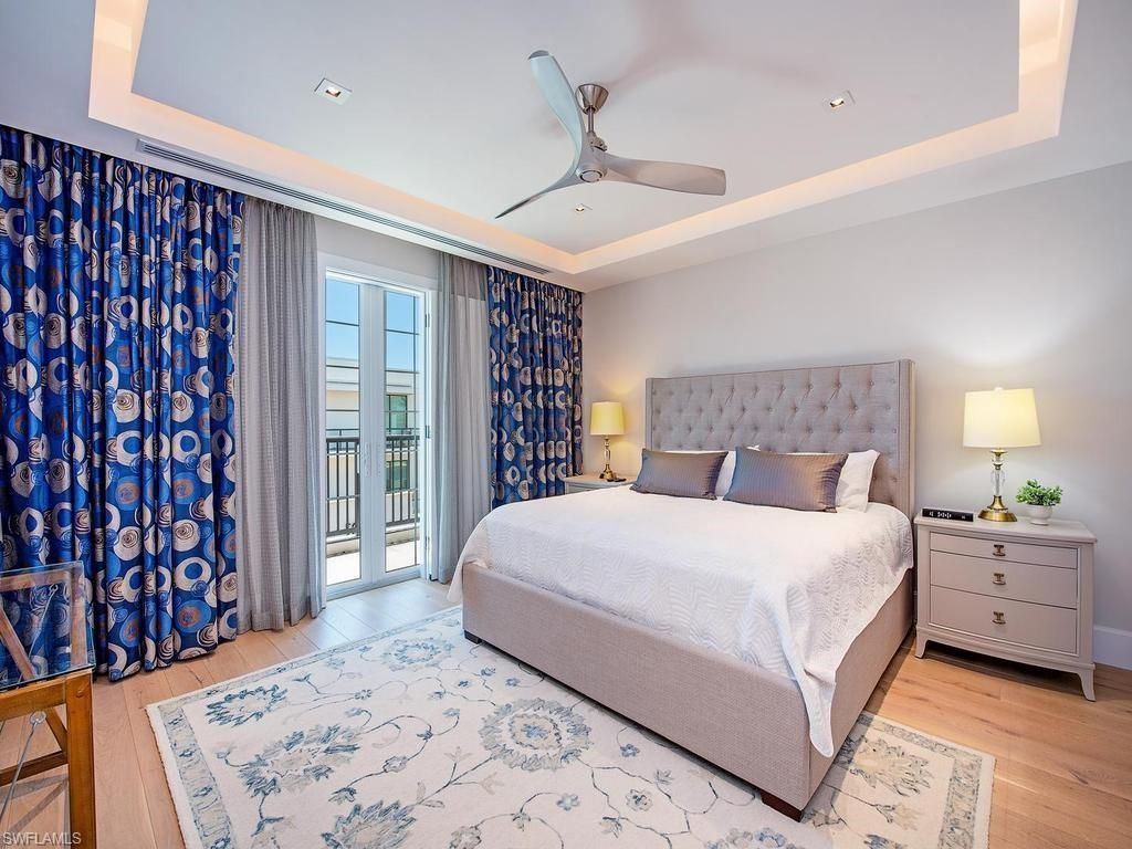 490 5th St S, Unit 101, Naples, FL 34102 Photo