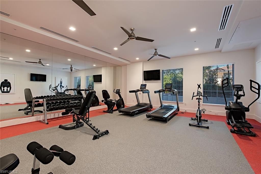 490 5th St S, Unit 101, Naples, FL 34102 Photo