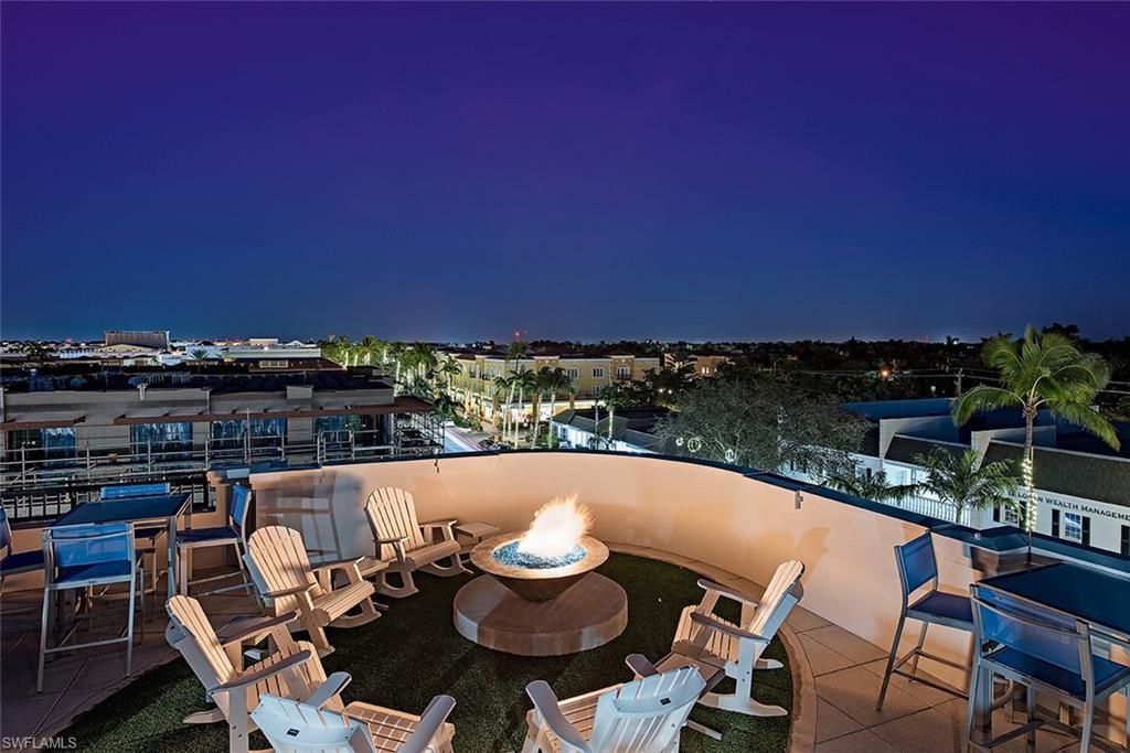 490 5th St S, Unit 101, Naples, FL 34102 Photo