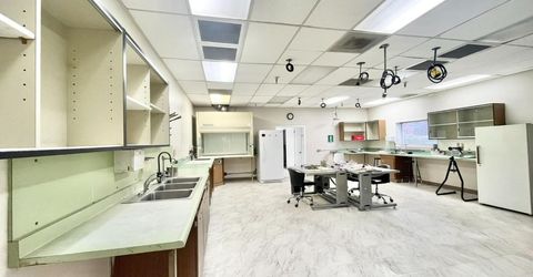 408 Sunrise Ave, Roseville, CA 95661 Photo