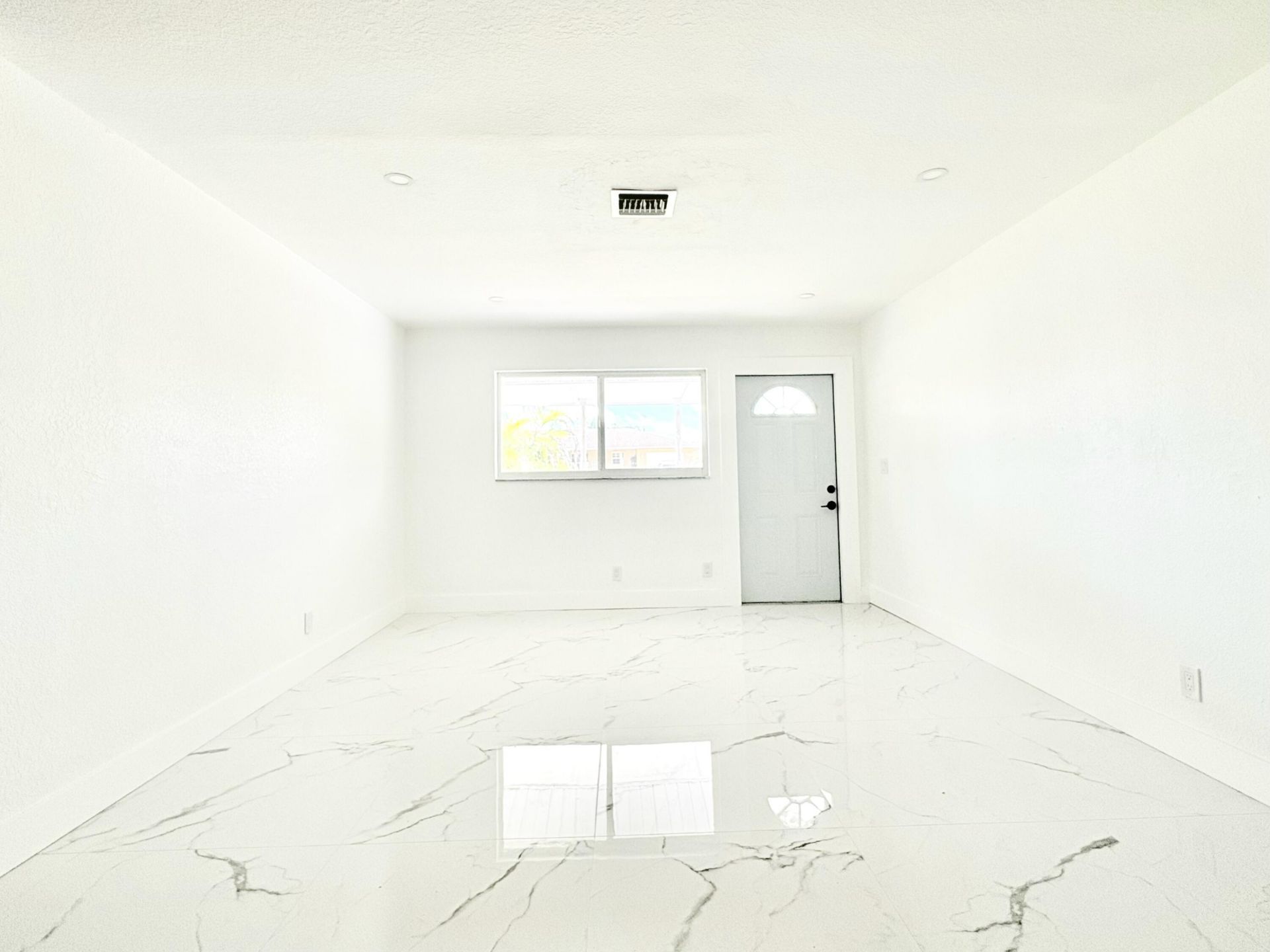 6507 Alexander Road, West Palm Beach, FL 33413 Photo