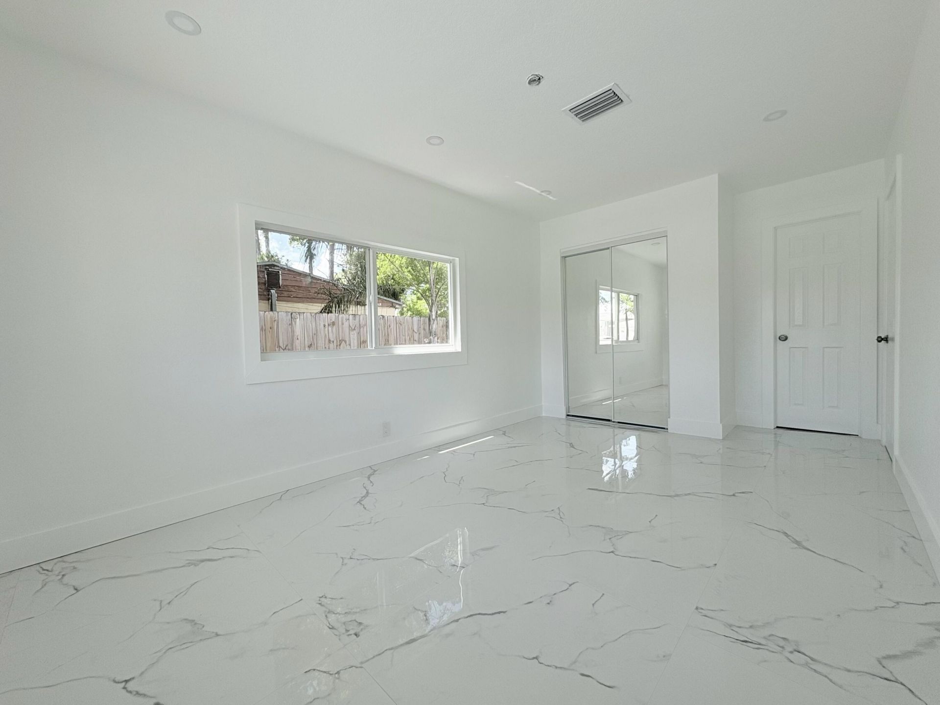 6507 Alexander Road, West Palm Beach, FL 33413 Photo