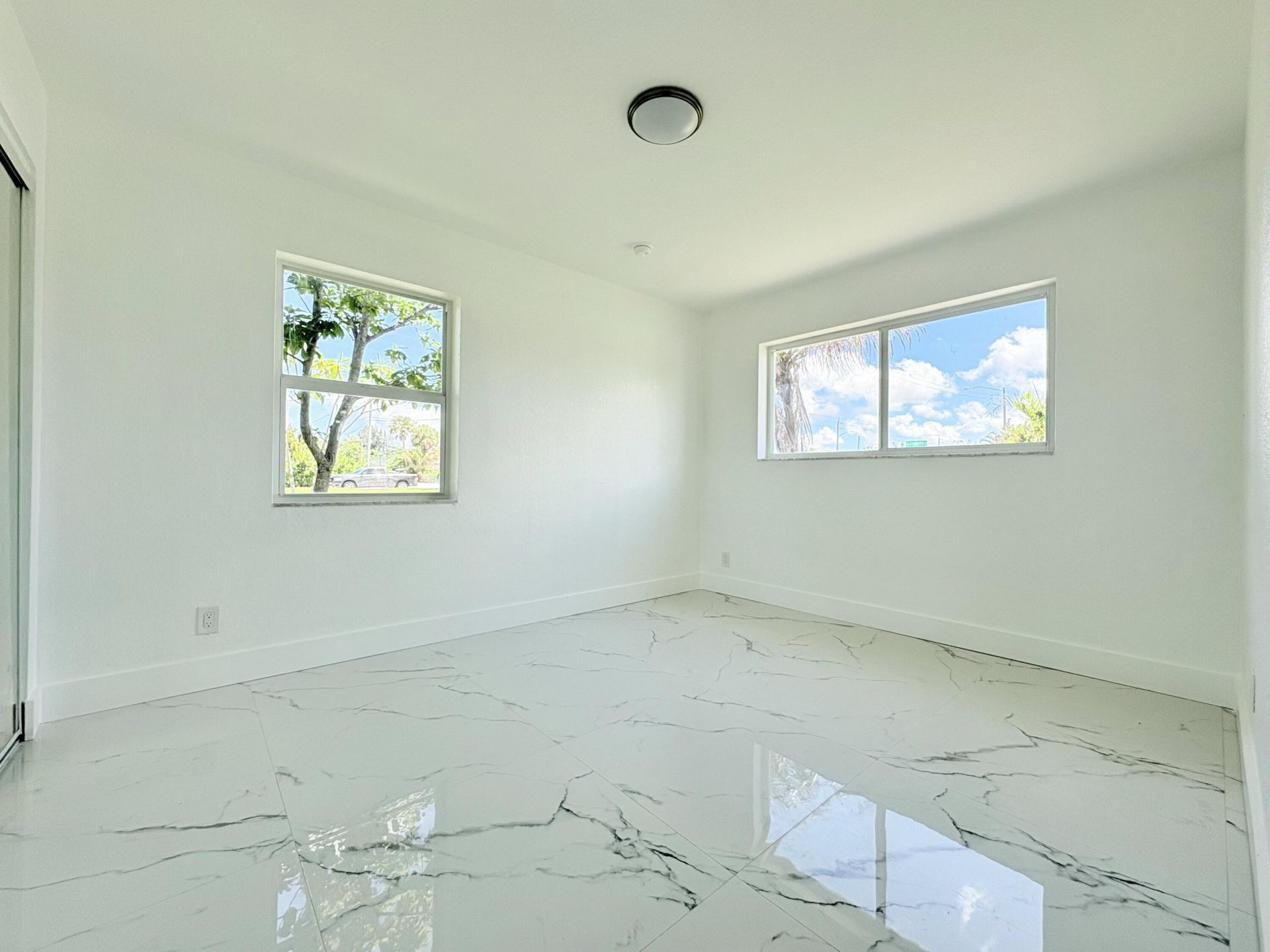 6507 Alexander Road, West Palm Beach, FL 33413 Photo