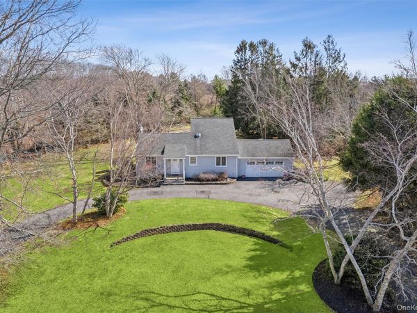 435 Old Saddle Lane, Cutchogue, NY 11935