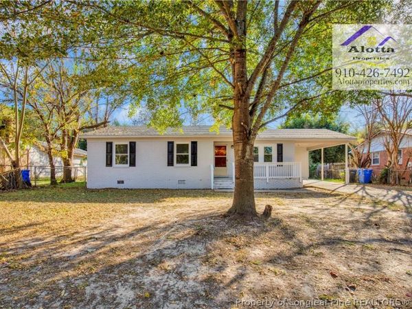 6561 Stillwater Drive, Fayetteville, NC 28304