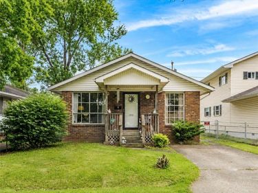 2009 Wilson Avenue, St Albans, WV 25177