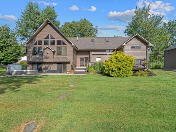 74 Ennis Avenue, Pennellville, NY 13132