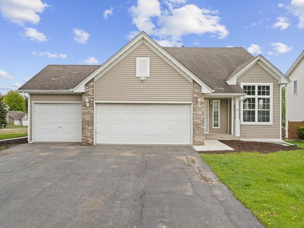 3095 Bauer Drive, MACHESNEY PARK, IL 61115