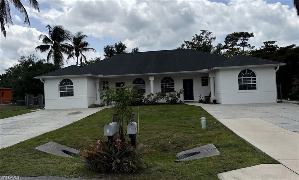 2500 Storter Ave, Naples, FL 34112 Main Photo