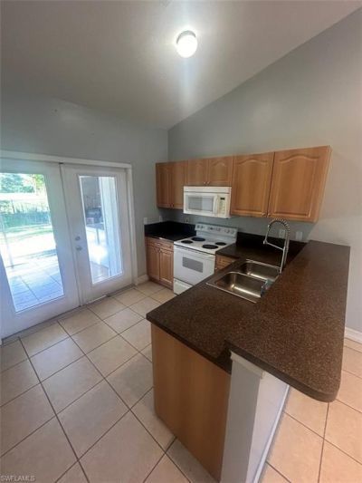 2500 Storter Ave, Naples, FL 34112 Photo