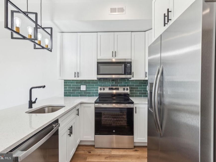 415 W York Street, Unit 2, Philadelphia, PA 19133 Main Photo