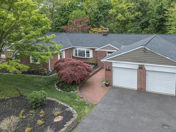 2214 STACKHOUSE DRIVE, YARDLEY, PA 19067