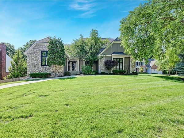 5005 W 131st Street, Leawood, KS 66209