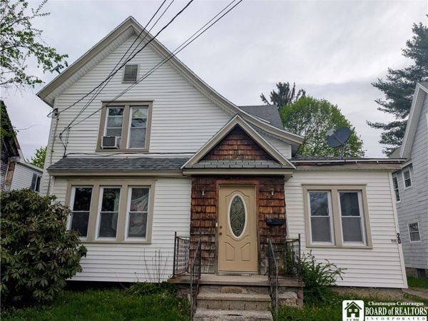 20 Crown Street , Jamestown, NY 14701
